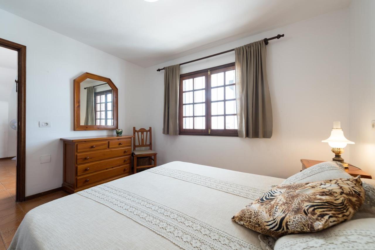 2Br Beach House - Solarium & Shower Terrace - 13 Puerto del Carmen  Eksteriør bilde