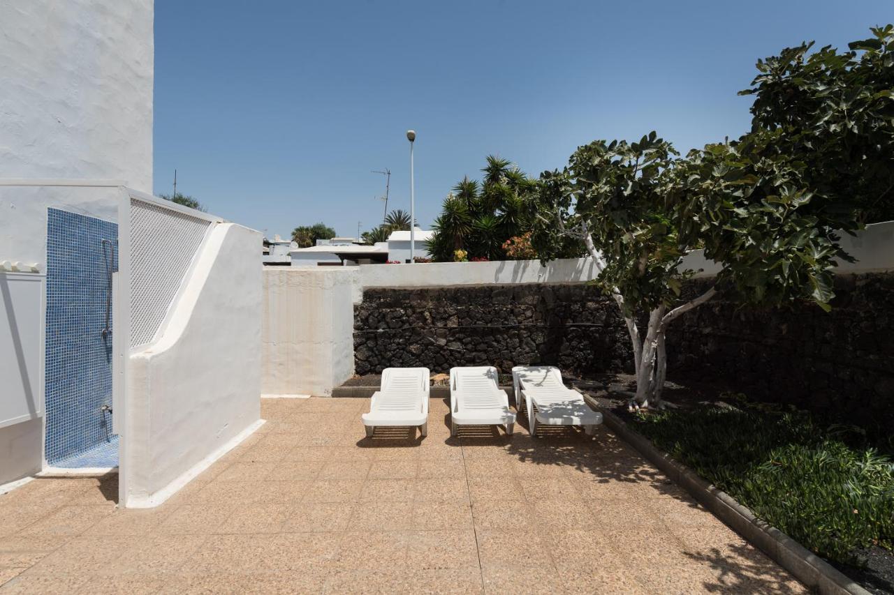 2Br Beach House - Solarium & Shower Terrace - 13 Puerto del Carmen  Eksteriør bilde